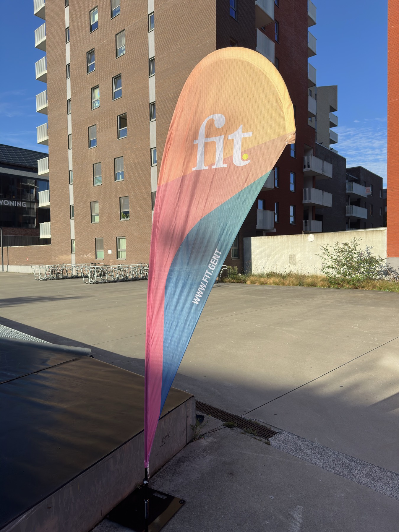 Fit Gent strandvlag op het terrein